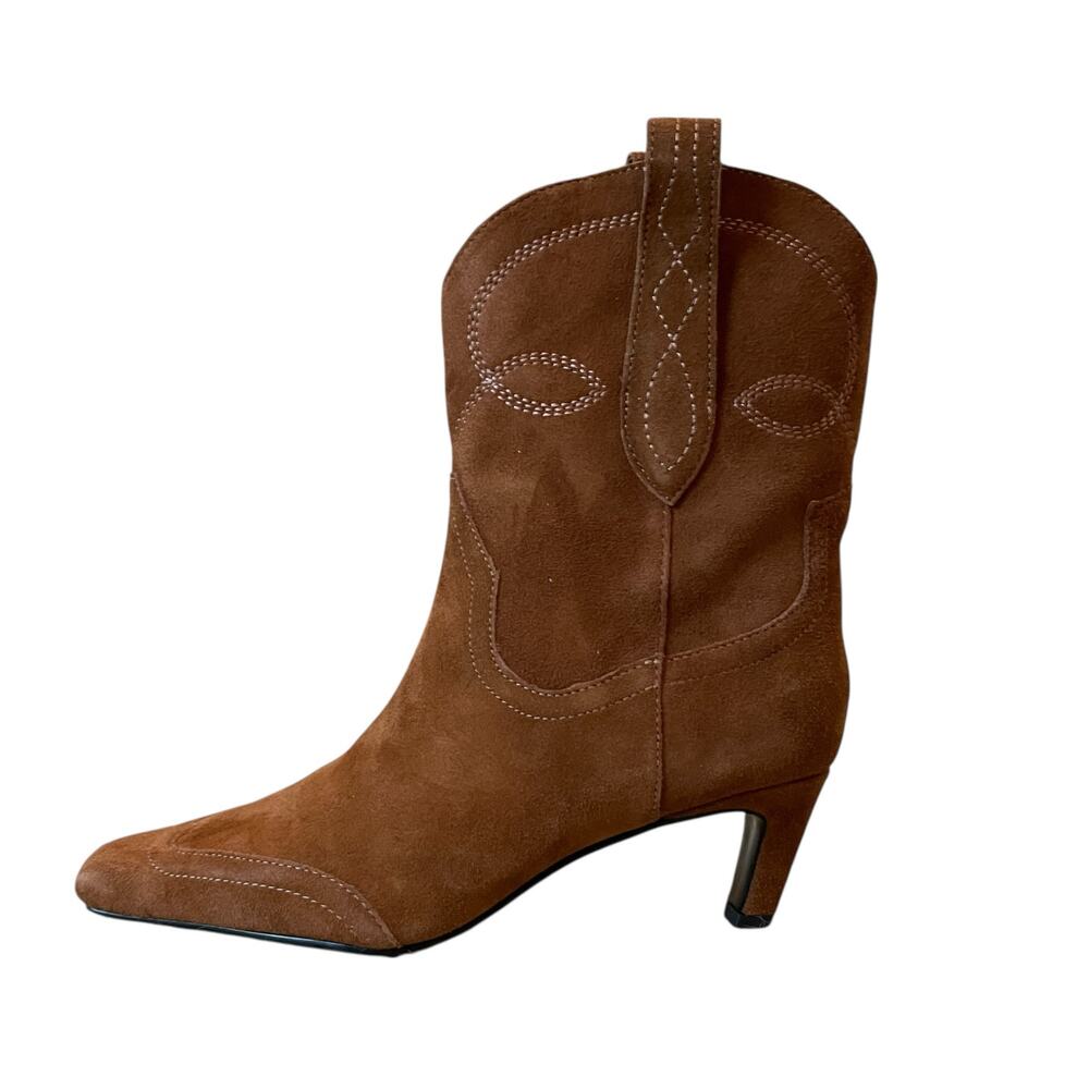 Black Suede Studio Suede Western Booties Women's US 8 Cela Snip Toe Brown NEW - Picture 4 of 16